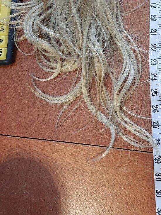 NEW ! Women 30 Inch Long Curvy Wavy Light Blonde